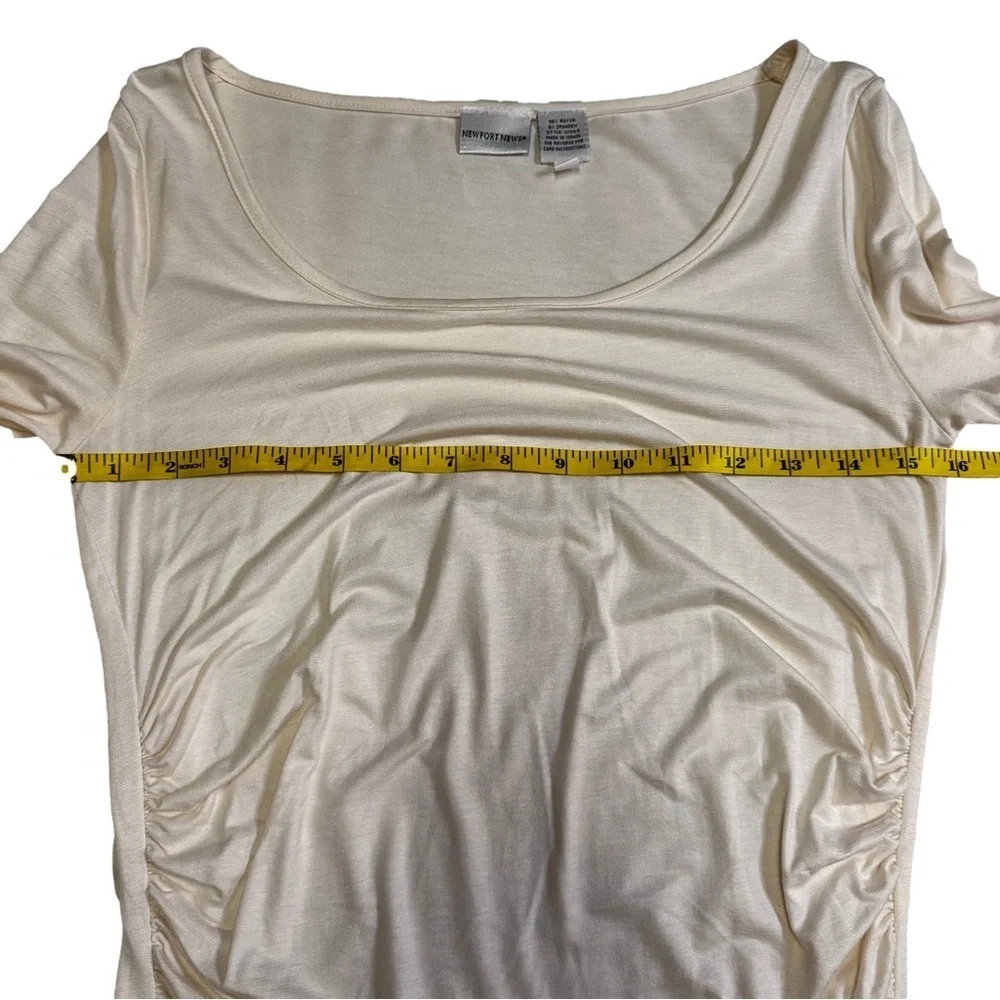 Newport News Cream Long Sleeve Top, Size Small Ruching on Sides and Sleeves NWOT - Picture 8 of 13